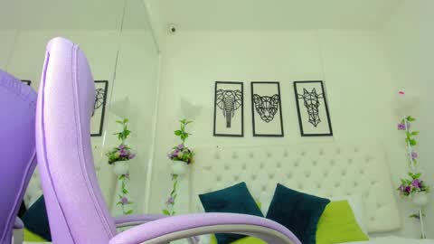 Isa online show from 02.15.25