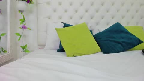 Isa online show from 02.19.25