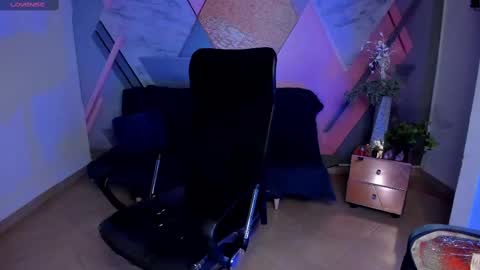 SCARLET online show from 01.09.25