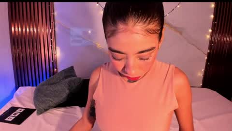 scarlet_vixen_ online show from 07.22.26