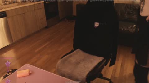 scarlet3 online show from 01.25.25