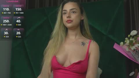 Scarlet online show from 09.16.25