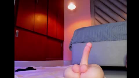 Snapshot of scarletdavis_ chatting on 01.22.25 Scarlet Dayana online show from 01.22.25