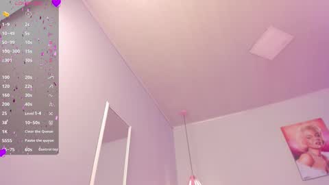 Scarlet  online show from 02.28.25