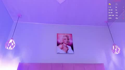 Scarlet  online show from 09.26.25