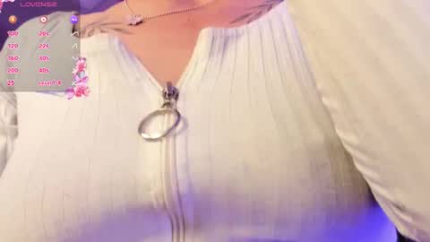 Scarlet  online show from 11.24.25