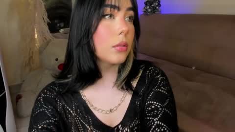 Snapshot of scarleth_jhons_ chatting on 12.01.24 Scarleth... but not Scarleth Johansson. online show from 12.01.24