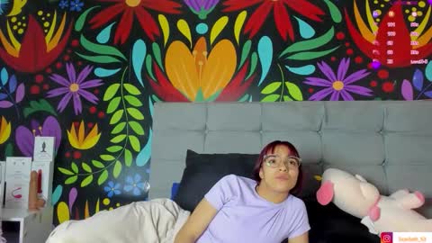 I am  Scarleth  Check mi profile online show from 11.22.25