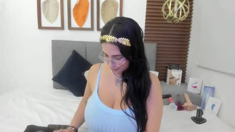 Snapshot of scarleth_swann chatting on 02.06.25 scarleth online show from 02.06.25