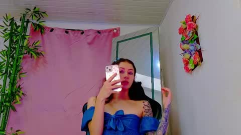 Snapshot of scarletjonesx chatting on 05.16.26 Denis online show from 05.16.26