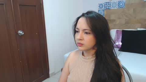 scarlet  online show from 09.22.25