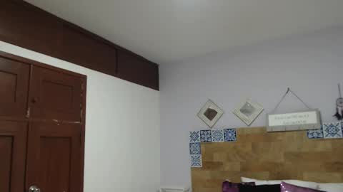 scarlet  online show from 09.26.25