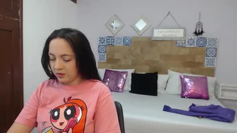 scarlet  online show from 10.02.25