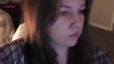 Snapshot of scarletmaroon chatting on 05.19.26 ScarletMaroon online show from 05.19.26