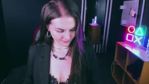 Scarlett online show from 01.31.26