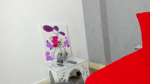 Snapshot of scarlett646 chatting on 10.22.25 Scarlett 3 online show from 10.22.25