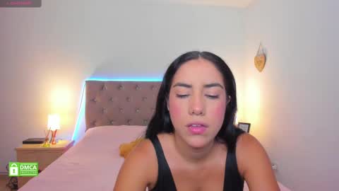 Snapshot of scarlett_00_ chatting on 02.19.25 Scarlett Evans online show from 02.19.25