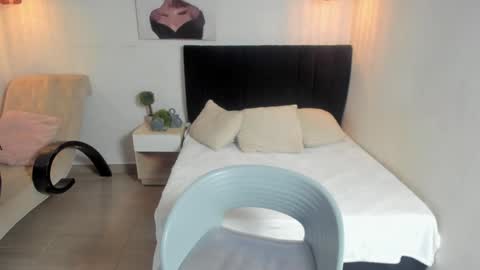 Scarlett online show from 01.17.25