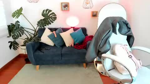 Scarlett online show from 06.18.26