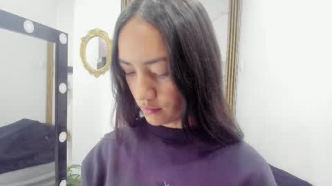 SCARLETT FOX  online show from 01.15.26