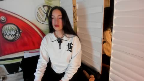 SCARLETT FOX  online show from 04.21.26