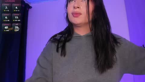 SCARLETT COLLINS online show from 04.28.26