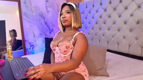 Snapshot of scarlett_diaz17 chatting on 02.14.26 Mariana online show from 02.14.26