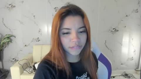 Snapshot of scarlett_enjoy1 chatting on 09.23.25 scarlett_enjoy1 online show from 09.23.25