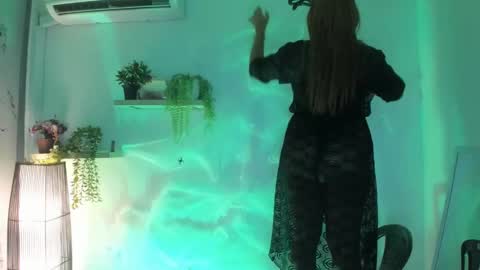 Snapshot of scarlett_enjoy1 chatting on 10.04.25 scarlett_enjoy1 online show from 10.04.25