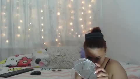 Snapshot of scarlett_grace_ chatting on 02.12.26 scarlett online show from 02.12.26