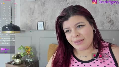 Snapshot of scarlett_grey_1 chatting on 12.11.24 Scarlett online show from 12.11.24