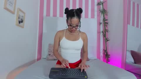  .  . online show from 11.14.25