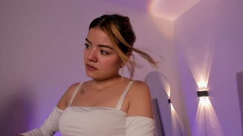 Scarlett Lee online show from 05.07.26