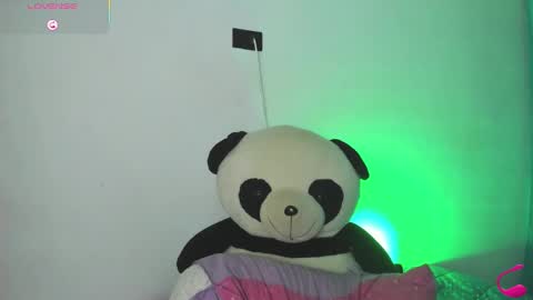 Snapshot of scarlett_lewis2 chatting on 02.24.25 SweetScarlett online show from 02.24.25