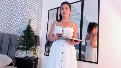 Snapshot of scarlett_moore_ chatting on 01.06.25 Scarlett online show from 01.06.25