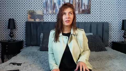 Snapshot of scarlett_moore_ chatting on 03.09.25 Scarlett online show from 03.09.25