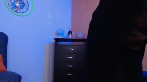 Scarlett sax online show from 03.11.25