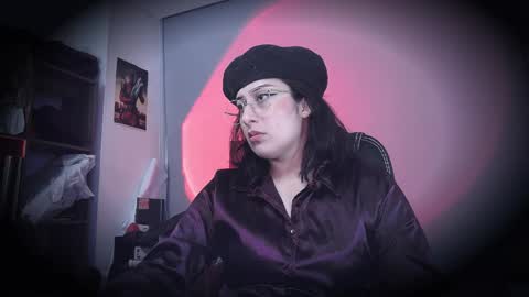 Snapshot of scarlett_sen chatting on 06.03.26 Mistress Scarlett online show from 06.03.26