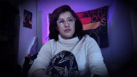 Snapshot of scarlett_sen chatting on 06.05.26 Mistress Scarlett online show from 06.05.26