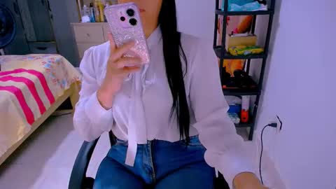 scarlet online show from 05.01.26