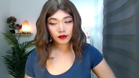 Snapshot of scarlett_sofia69 chatting on 12.04.25 online show from 12.04.25