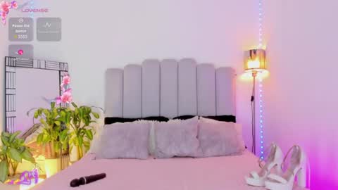  Scarlett Steelee  Independent Model online show from 06.15.26