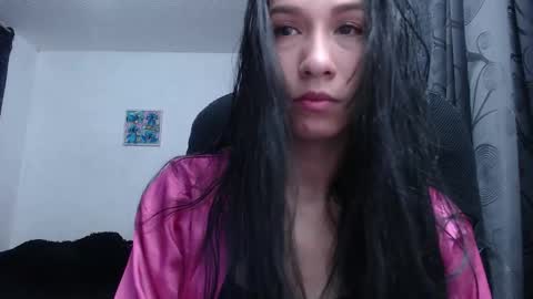 Snapshot of scarlett_vonrose chatting on 01.12.26 Scarlett Von Rose online show from 01.12.26