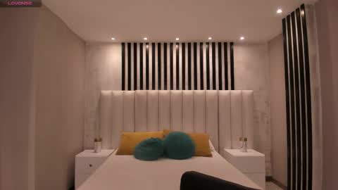 Scarlett online show from 09.12.25