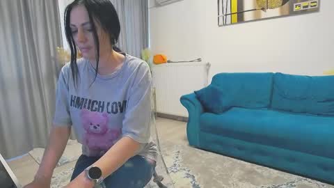 Scarlett online show from 04.28.26