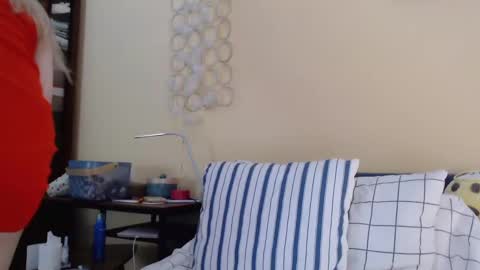 Snapshot of scarlettford chatting on 02.23.25 Scarlett online show from 02.23.25