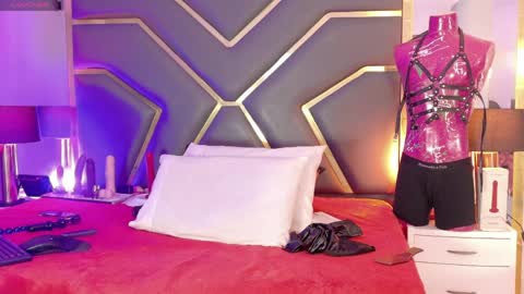 Scarlett Hot online show from 04.05.26