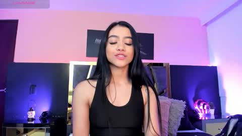 scarlettorres online show from 10.19.25