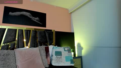 Snapshot of scarlettorres chatting on 01.11.26 scarlettorres online show from 01.11.26