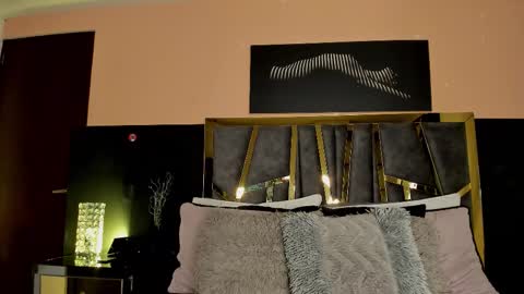 Snapshot of scarlettorres chatting on 02.21.26 scarlettorres online show from 02.21.26